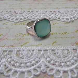Silver Tone and Mint Resin Gemstone Ring
